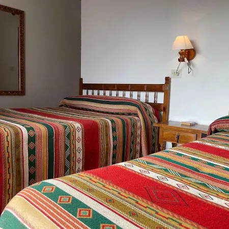 Rural Poqueira Hotel 2*