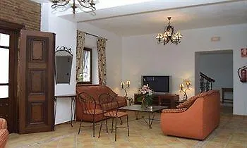 Hotel Rural Poqueira 2*